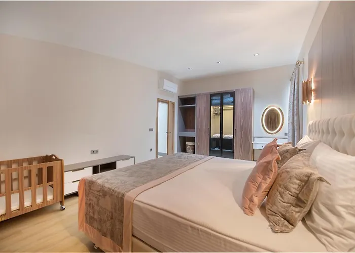 Aparthotel Sealife Royal 4*