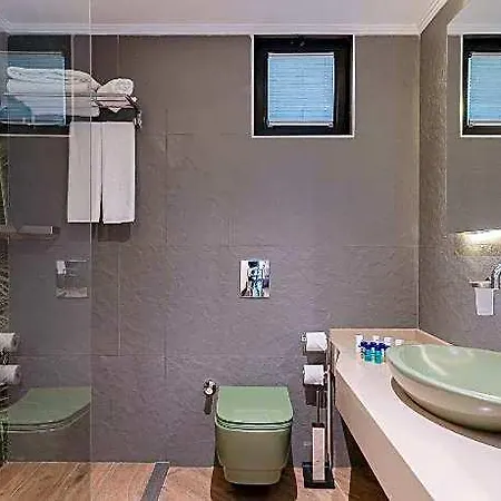 Sealife Royal Aparthotel Antalya