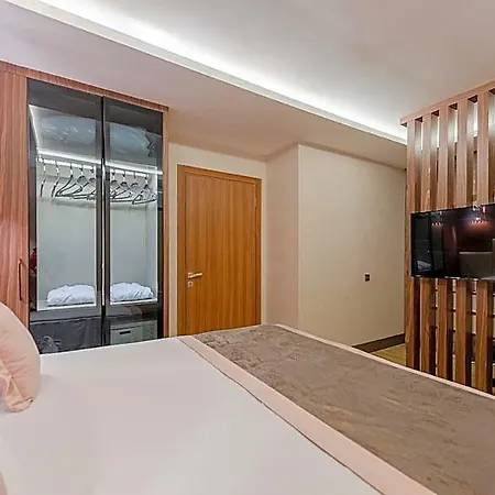 Sealife Royal 4*