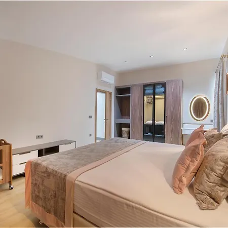 شقة فندقية Sealife Royal 4*